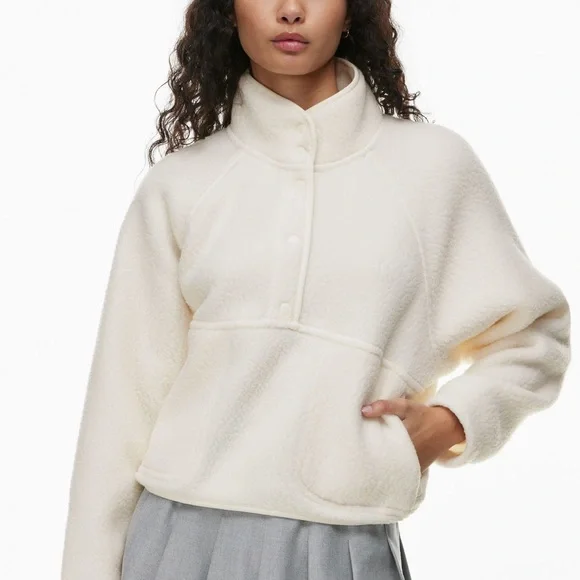 aritzia sunday best fleece half button up pullover - Picture 2 of 4